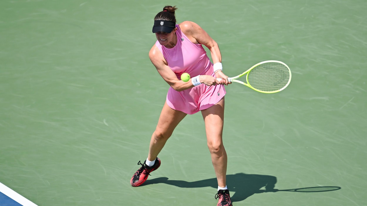 Rebecca Marino, Katherine Sebov et Cadence Brace dans le tableau principal à Toronto
