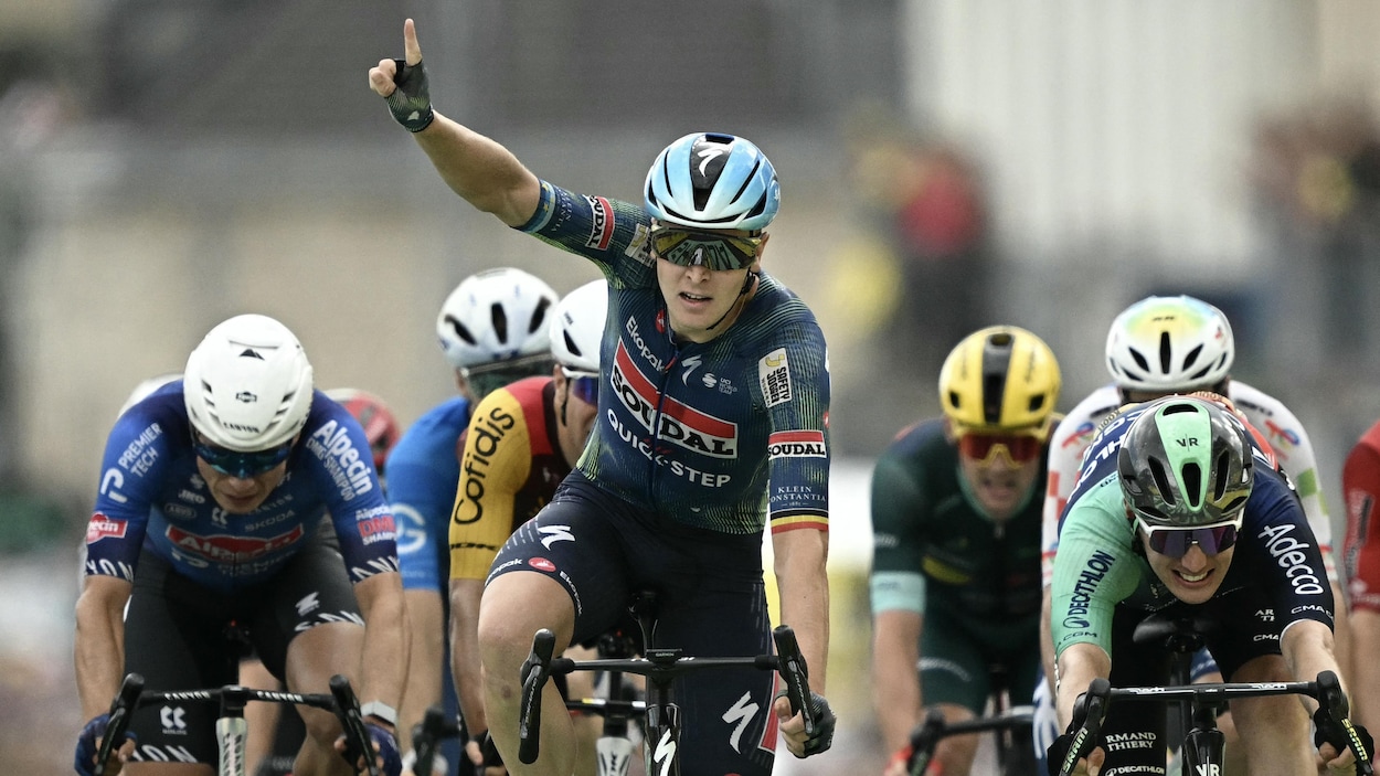 Le Belge Tim Merlier remporte la 12e étape du Tour de France