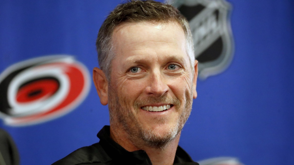Tom Dundon le nouveau propriétaire des Hurricanes de la Caroline Tom Dundon le nouveau propriétaire des Hurricanes de la Caroline