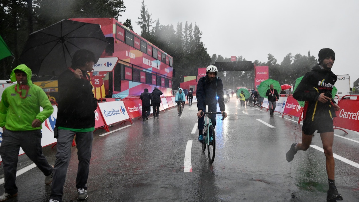 La 3e étape du Tour d’Espagne annulée en raison de la grêle