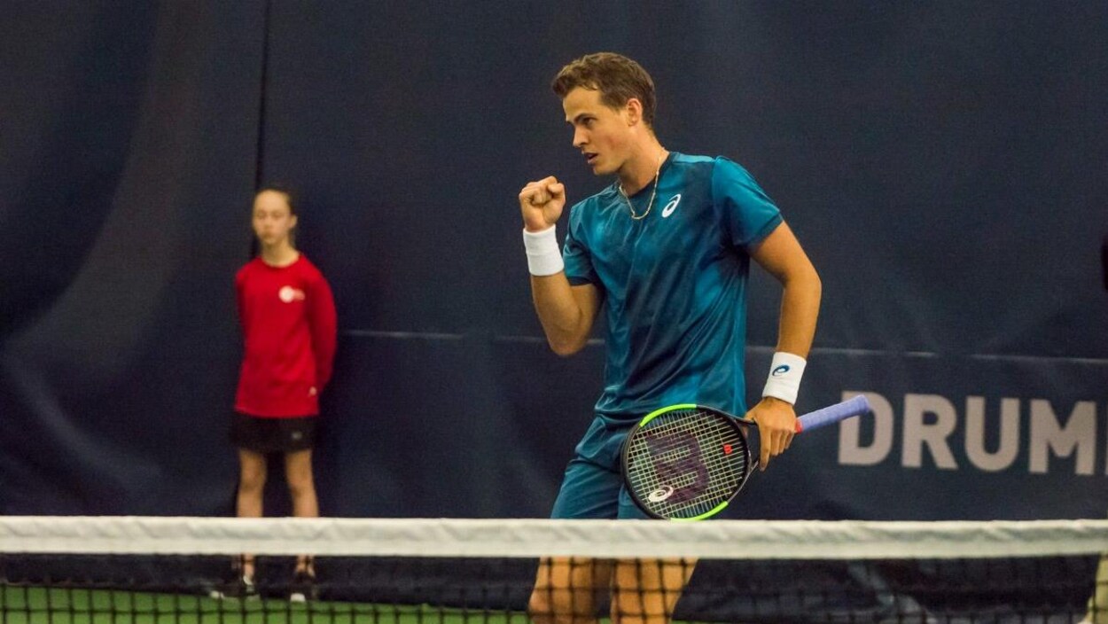 Victoire de Vasek Pospisil 7-5 6-3 contre Ante Pavic Victoire de Vasek Pospisil 7-5 6-3 contre Ante Pavic