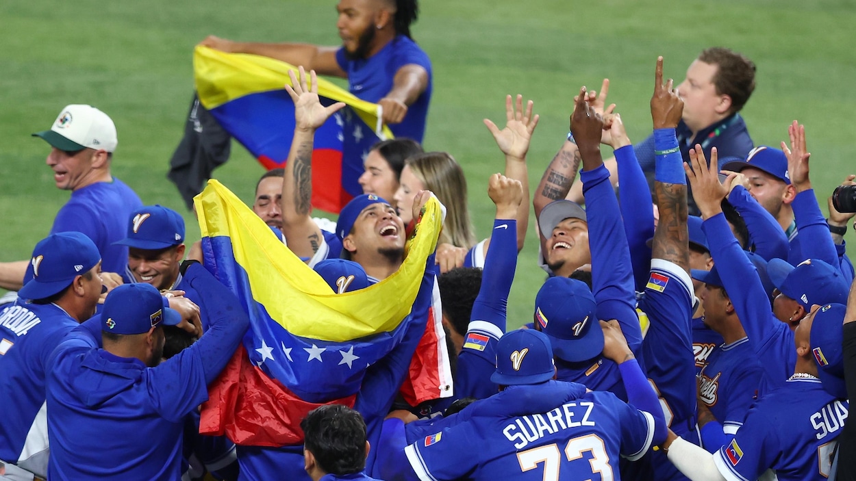 Le Venezuela défait les États-Unis et remporte la Classique mondiale de baseball
