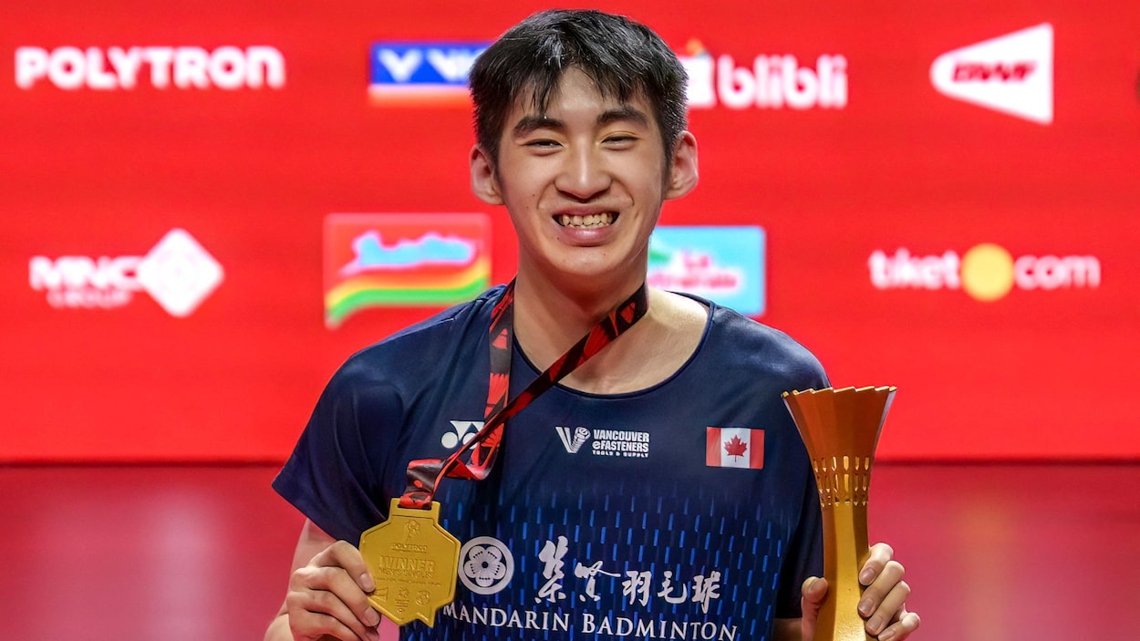 Victor Lai devient le premier Canadien à remporter un tournoi majeur de badminton