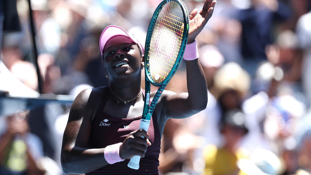 Victoria Mboko emprunte un long détour mais se rend à l’étape suivante à Melbourne