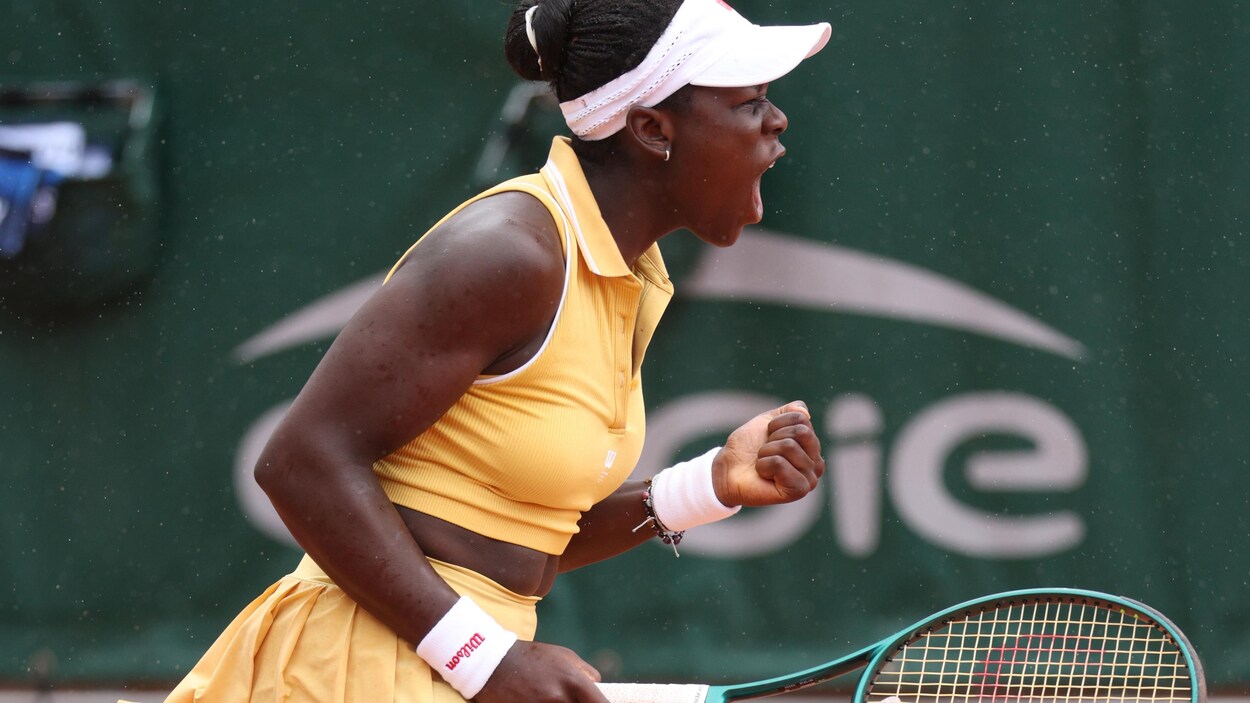 Victoria Mboko passe au 3e tour à Roland-Garros