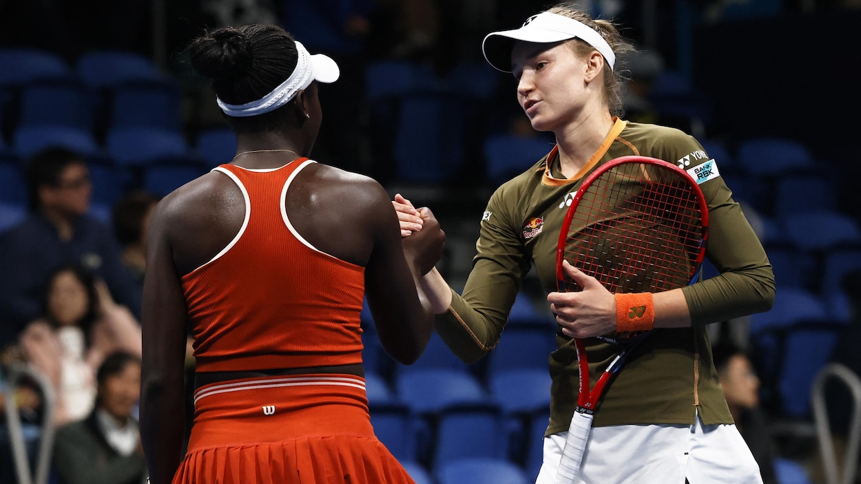 Victoria Mboko est stoppée par Elena Rybakina à Tokyo
