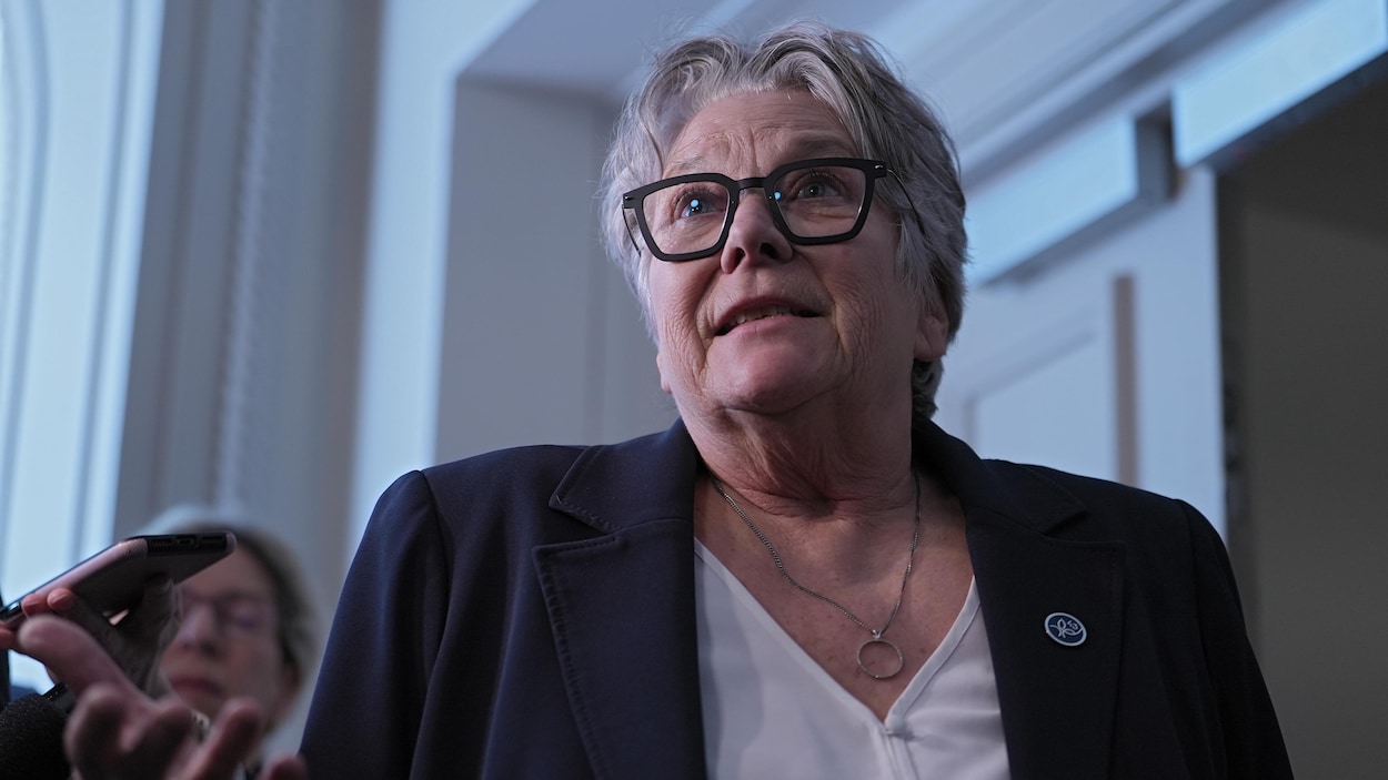 Réforme de l’aide sociale : le projet UNIR sous le feu des critiques