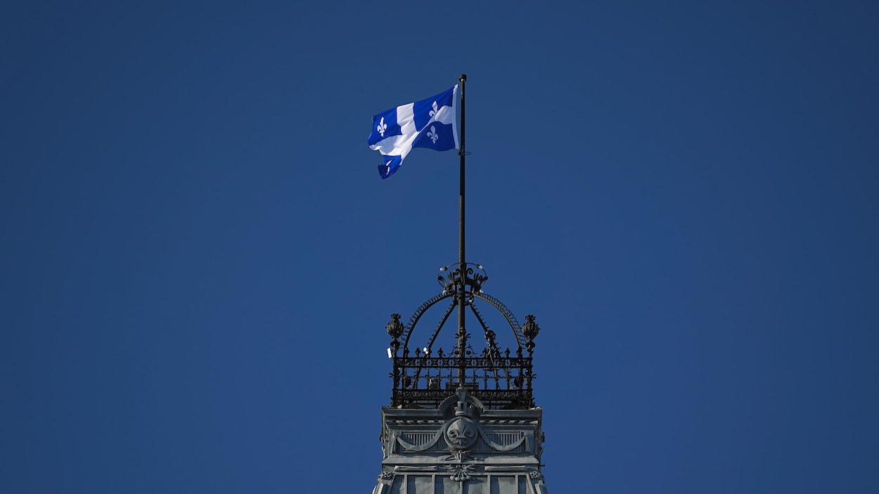 Faudra-t-il hausser les impôts au Québec?