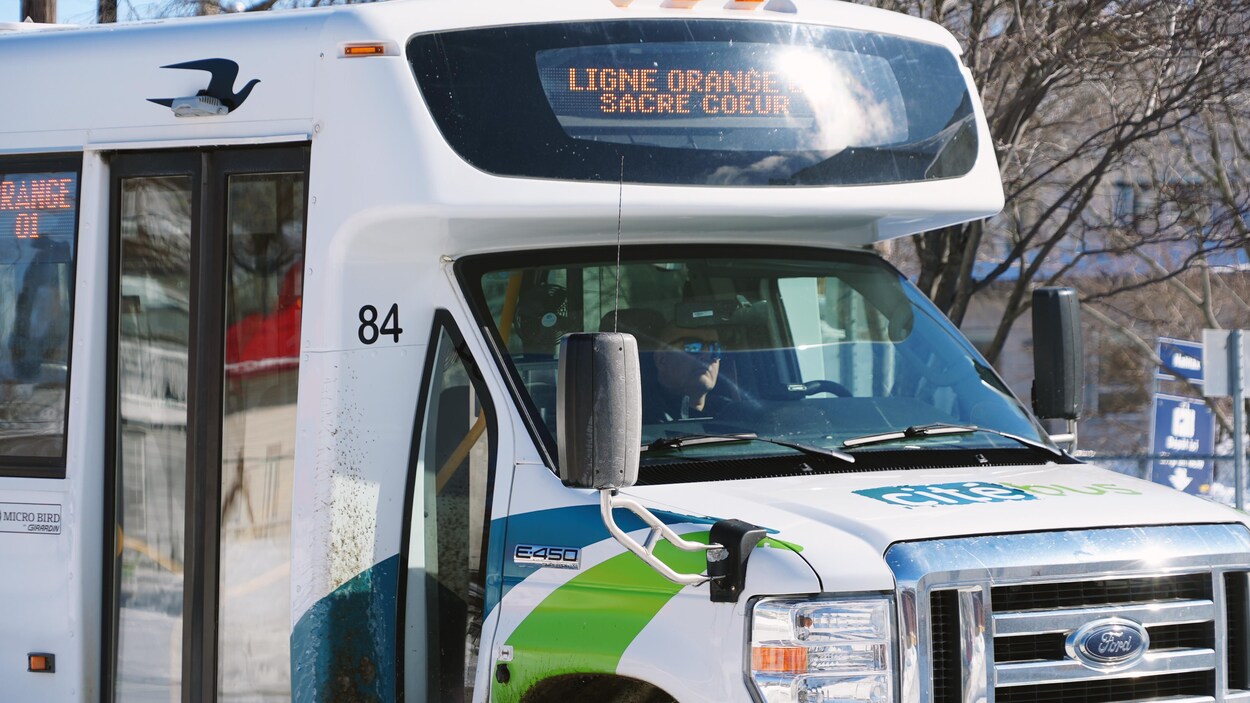 Transport en commun : des compressions qui ne passent pas dans l’Est
