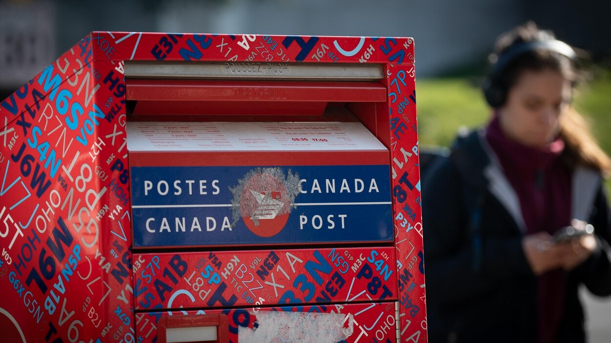 Windsor à nouveau frappée par la grève tournante de Postes Canada ICI