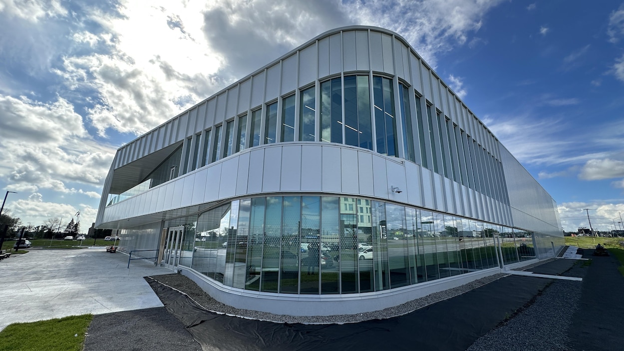Le centre de curling de Québec moins cher que prévu