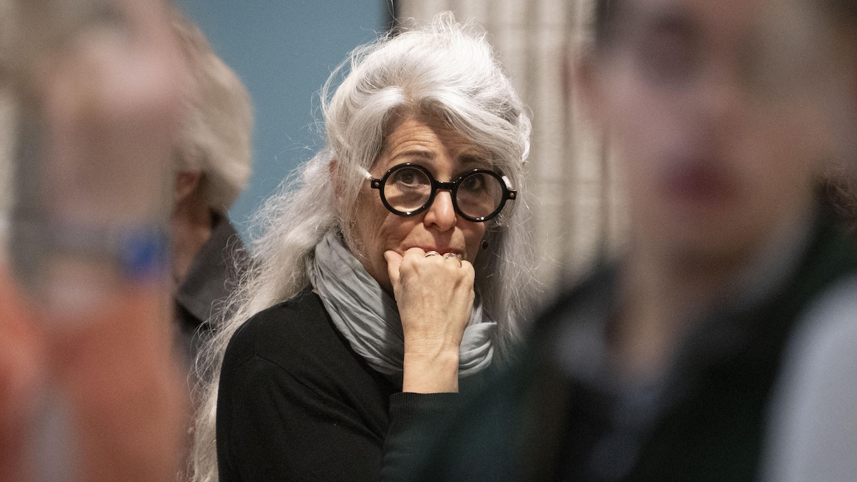 « T’es un osti de menteur », lance l’une des demanderesses à Gilbert Rozon