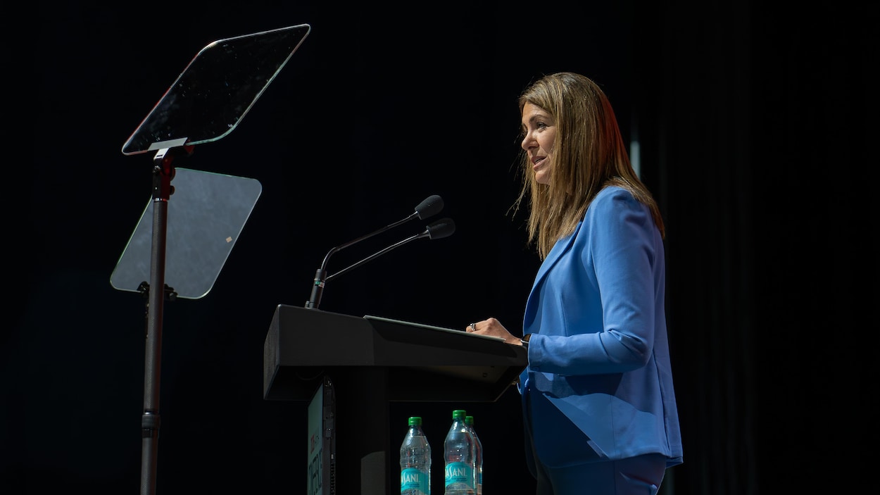 Danielle Smith tourne la page sur la séparation