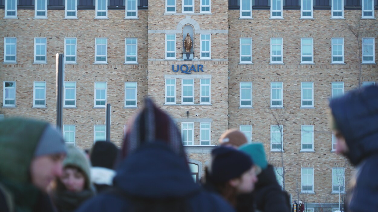 Les étudiants de l’UQAR en grève pour une semaine à Rimouski