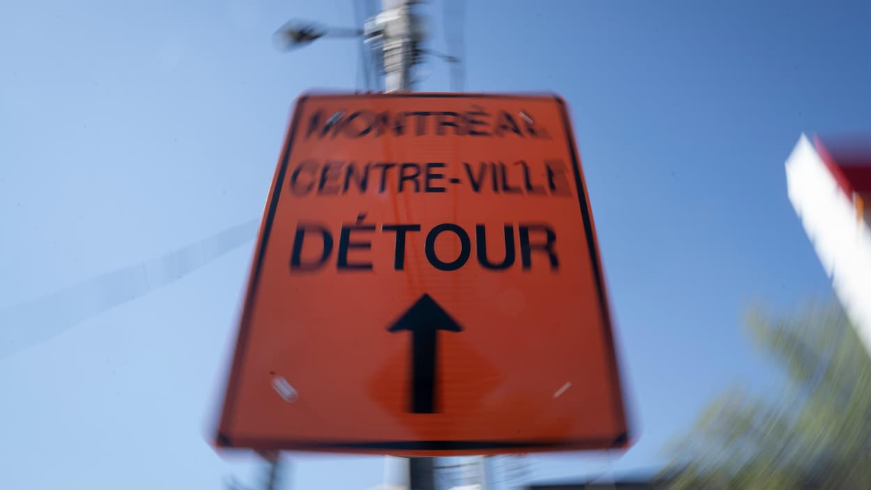 Un bris d’aqueduc sur Notre-Dame complique la circulation vers le centre-ville