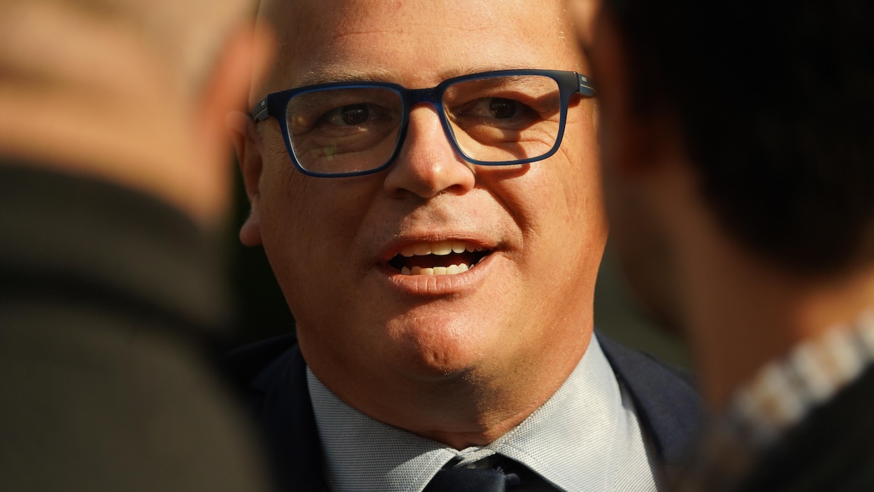 3e lien le ministre Julien ferme la porte a un changement de corridor