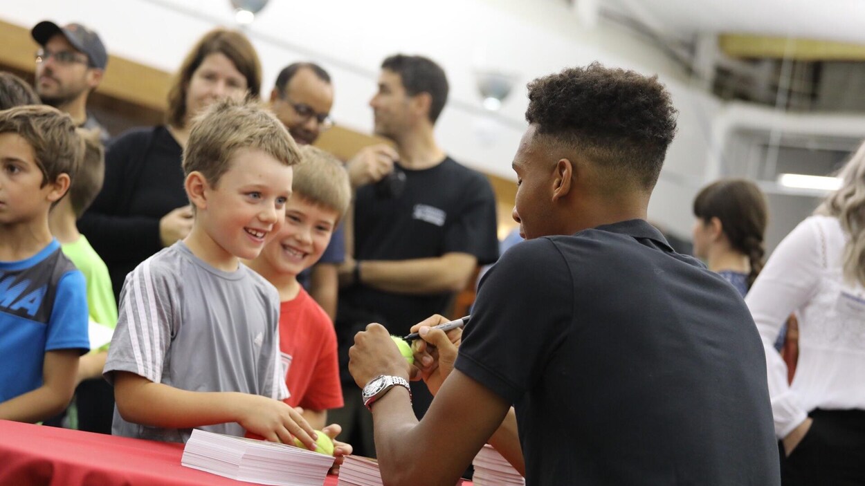 Retour Aux Sources A Quebec Pour Felix Auger Aliassime Radio Canada Ca