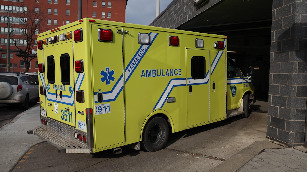 COVID19 une médecin résidente de l'Hôpital SaintFrançois d'Assise