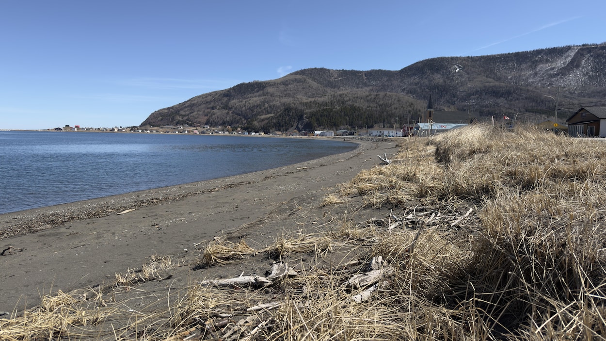 Mont-Louis : Québec ouvert à un enrochement