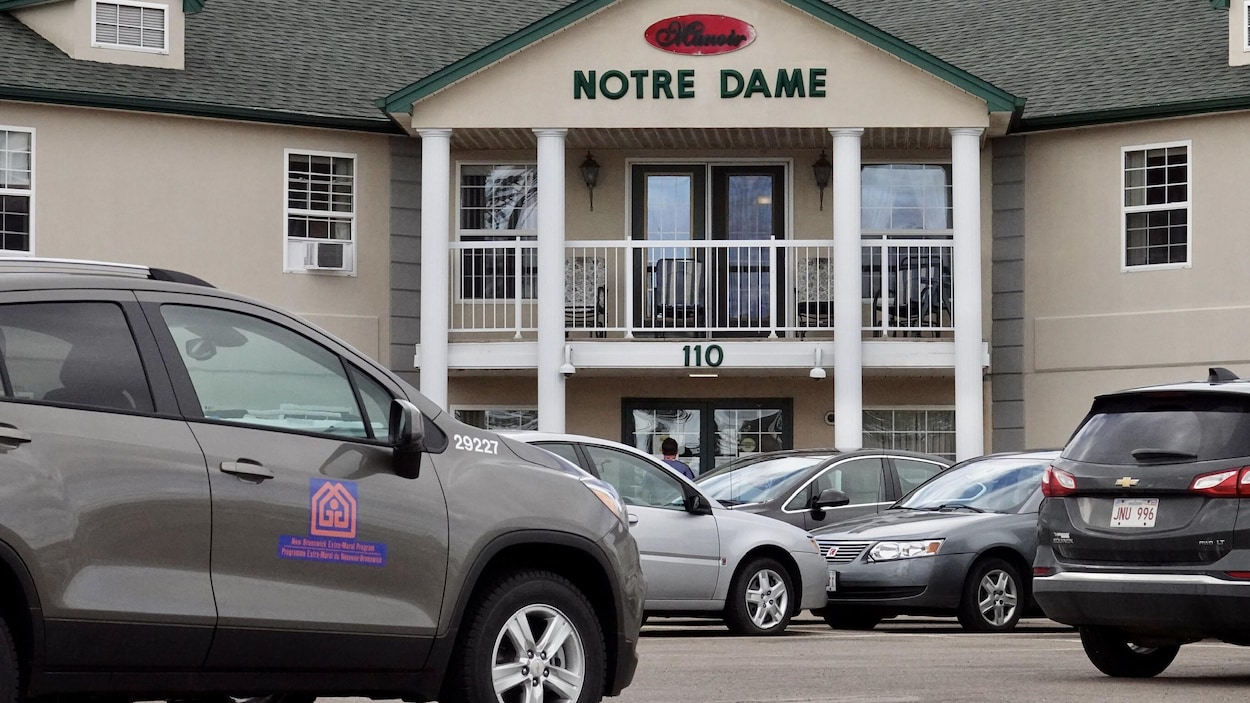 Entrée du Manoir Notre-Dame.