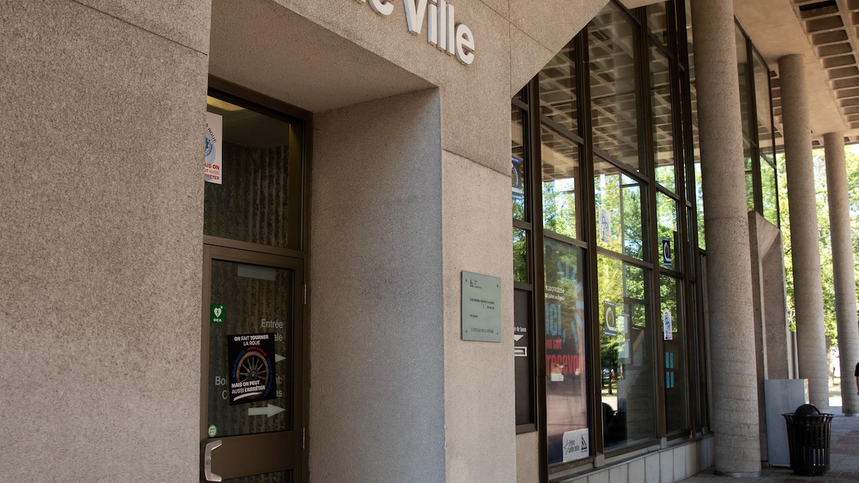 L’ancienne présidente des cols blancs de Trois-Rivières accusée de fraude