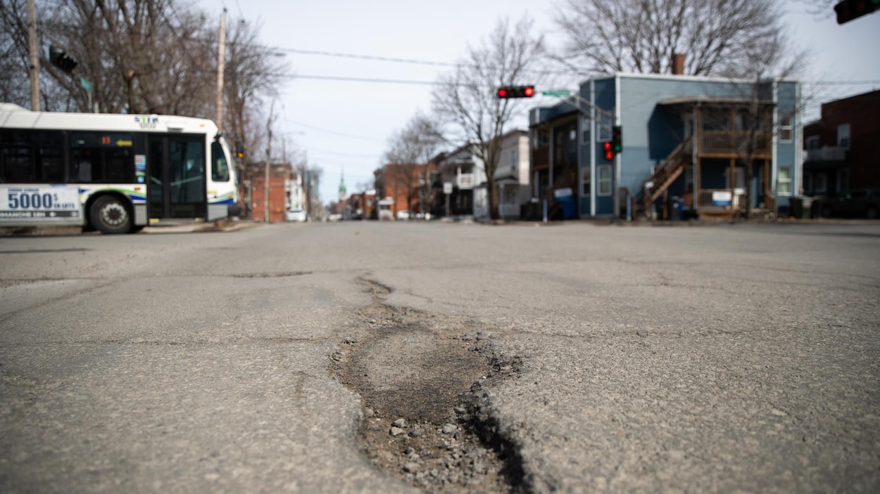 Nids-de-poule : les indemnisations ont quadruplé à Trois-Rivières