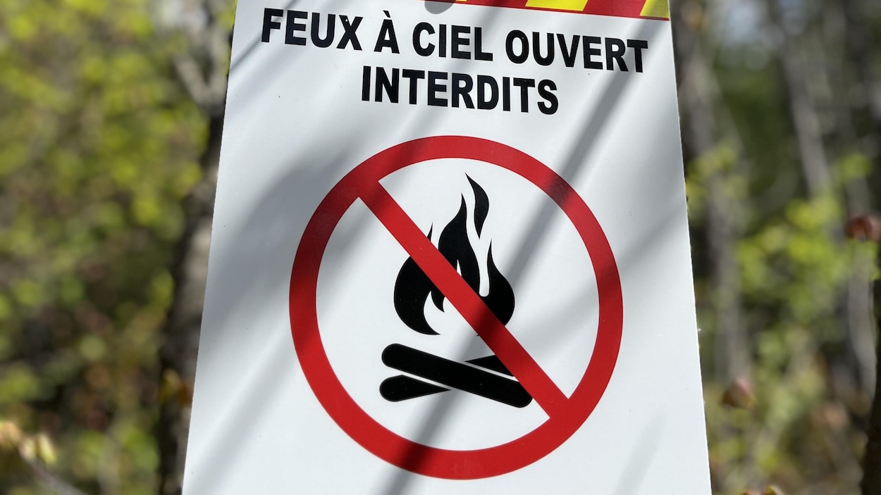 Interdiction de faire des feux à ciel ouvert en forêt ou à proximité