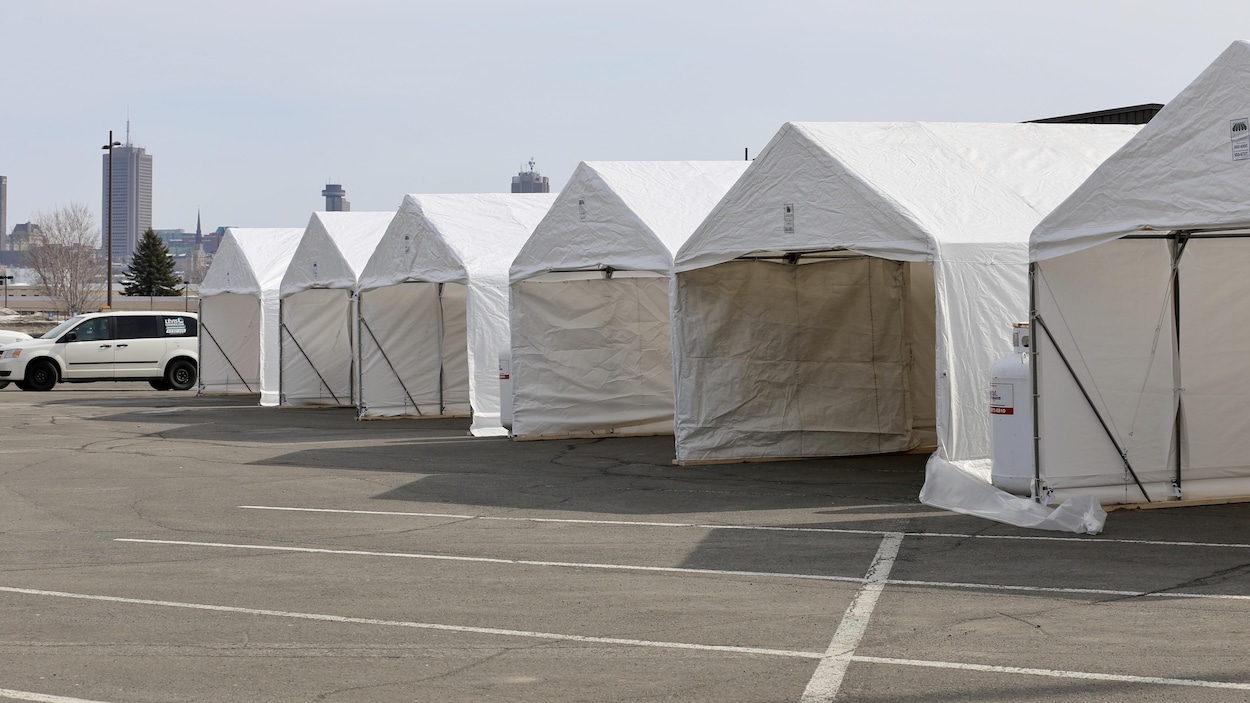 Le nombre de tests est passé de 300 à 400 à la clinique de dépistage de la Place Fleur de Lys.
