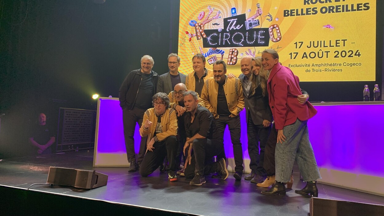 Des scènes près du public pour le spectacle de RBO du Cirque du Soleil ...