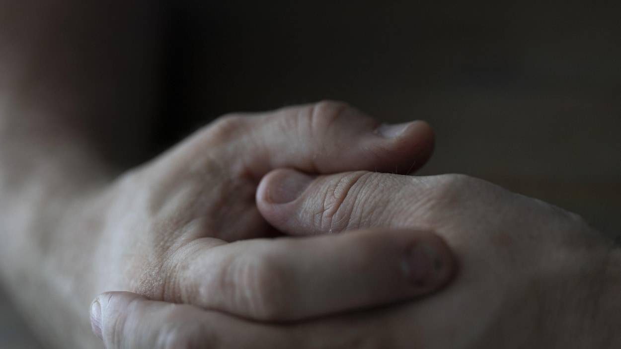 Une crise à plusieurs têtes confronte le communautaire