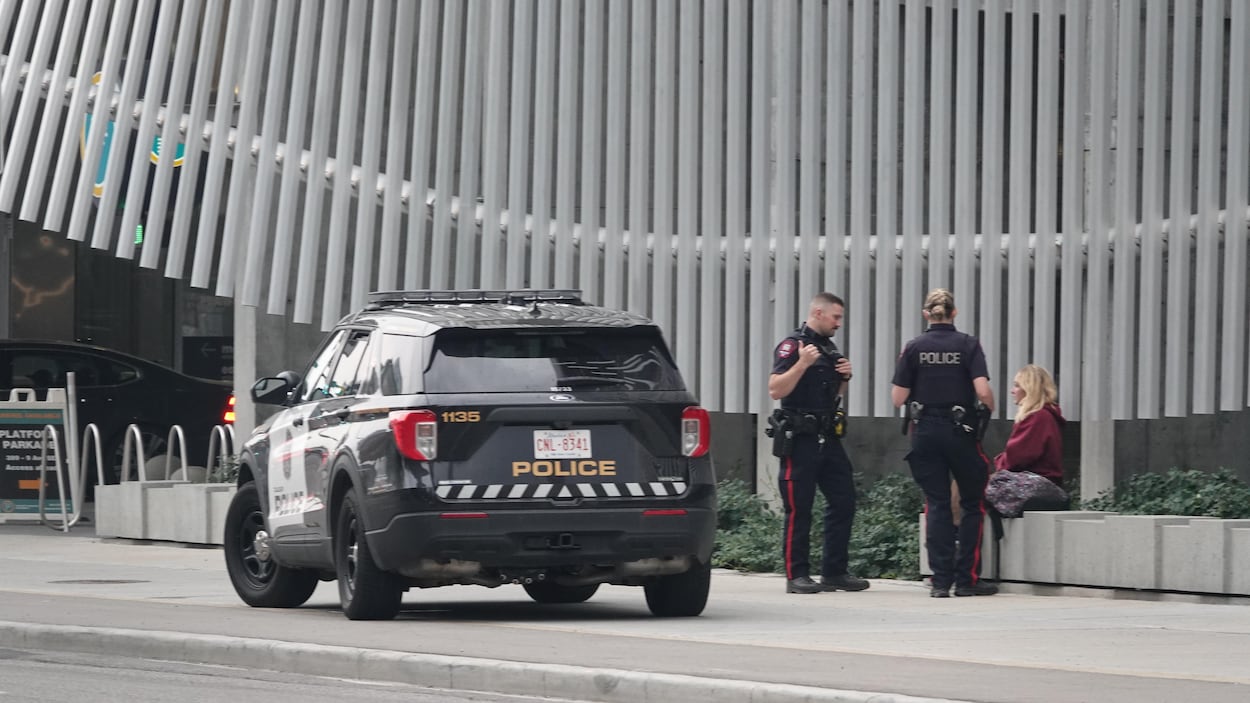 La Police De Calgary A Inculpé 27 Personnes Dans Une Opération De ...