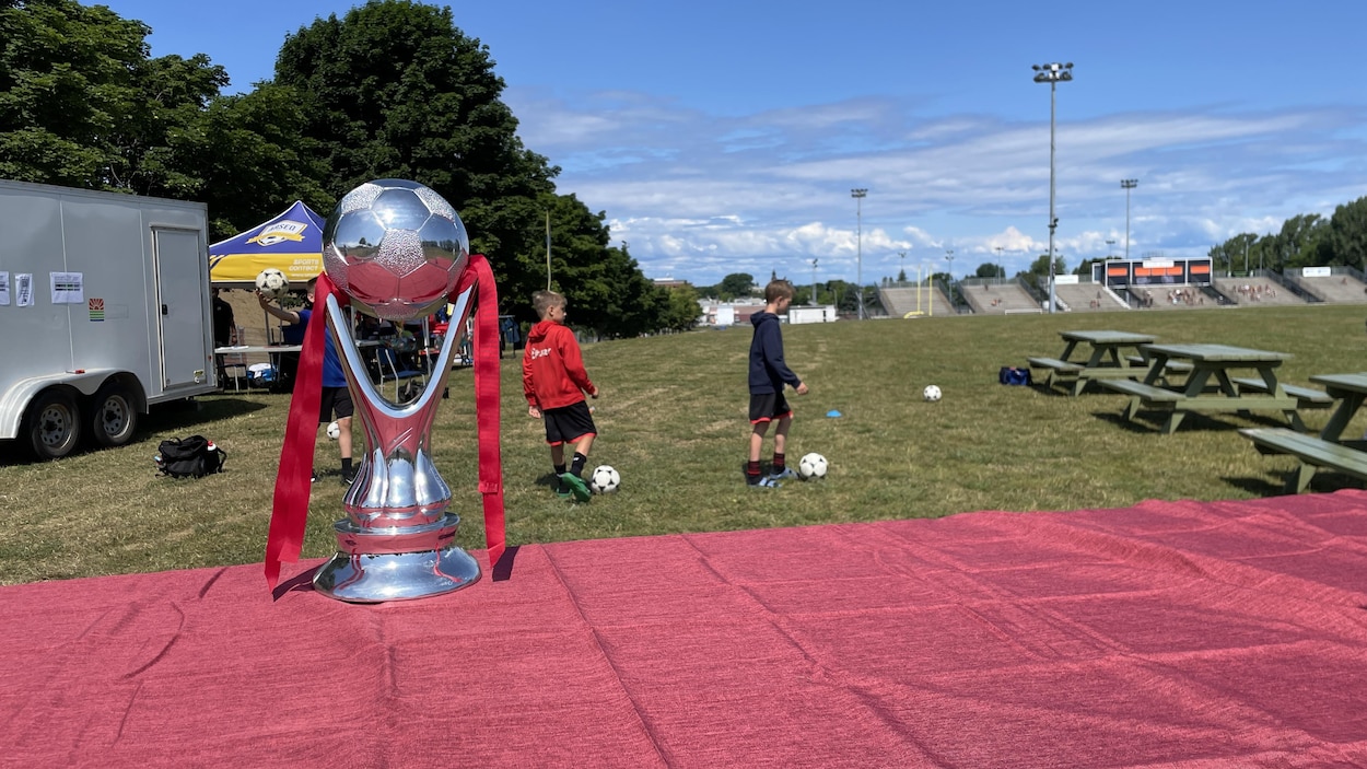 Rimouski, hôte d'un tournoi de soccer regroupant 92 équipes.