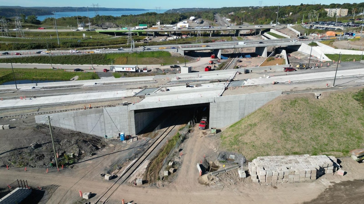 En images : la nouvelle tête des ponts prend forme