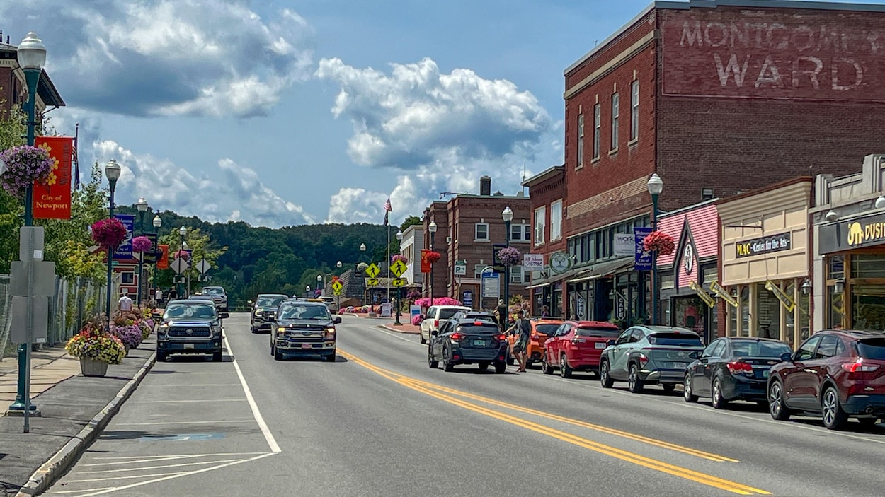 « C’est absurde! » : des Vermontois préoccupés par les tensions avec le Canada