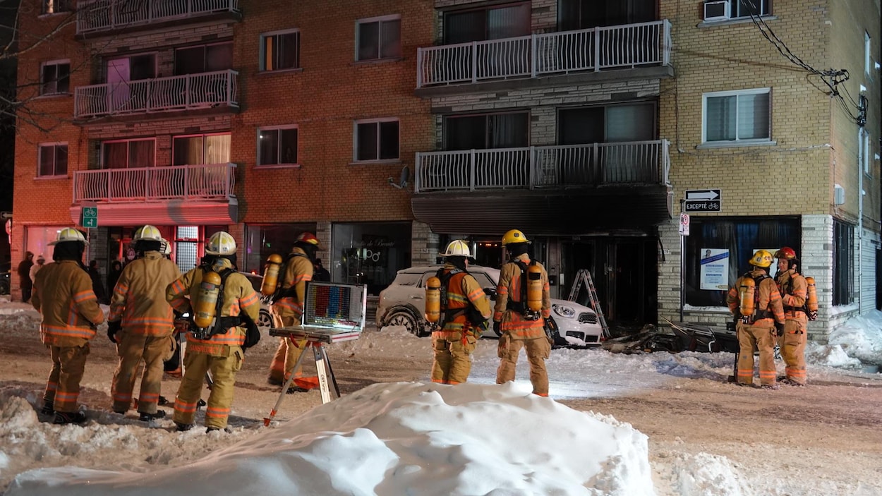 Deux commerces incendiés la nuit dernière à Montréal