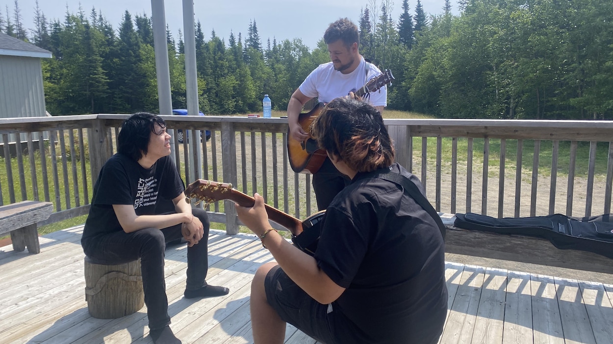 Un camp pour promouvoir la musique