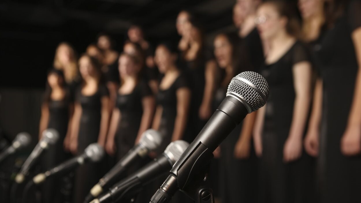 Une Chorale Fait Chanter Des Personnes Atteintes D’alzheimer | Radio ...