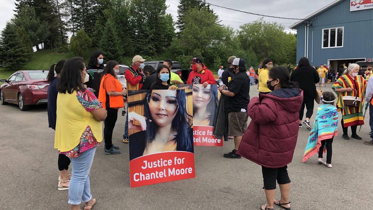 Les gens se donnent rendez-vous à Edmundston.