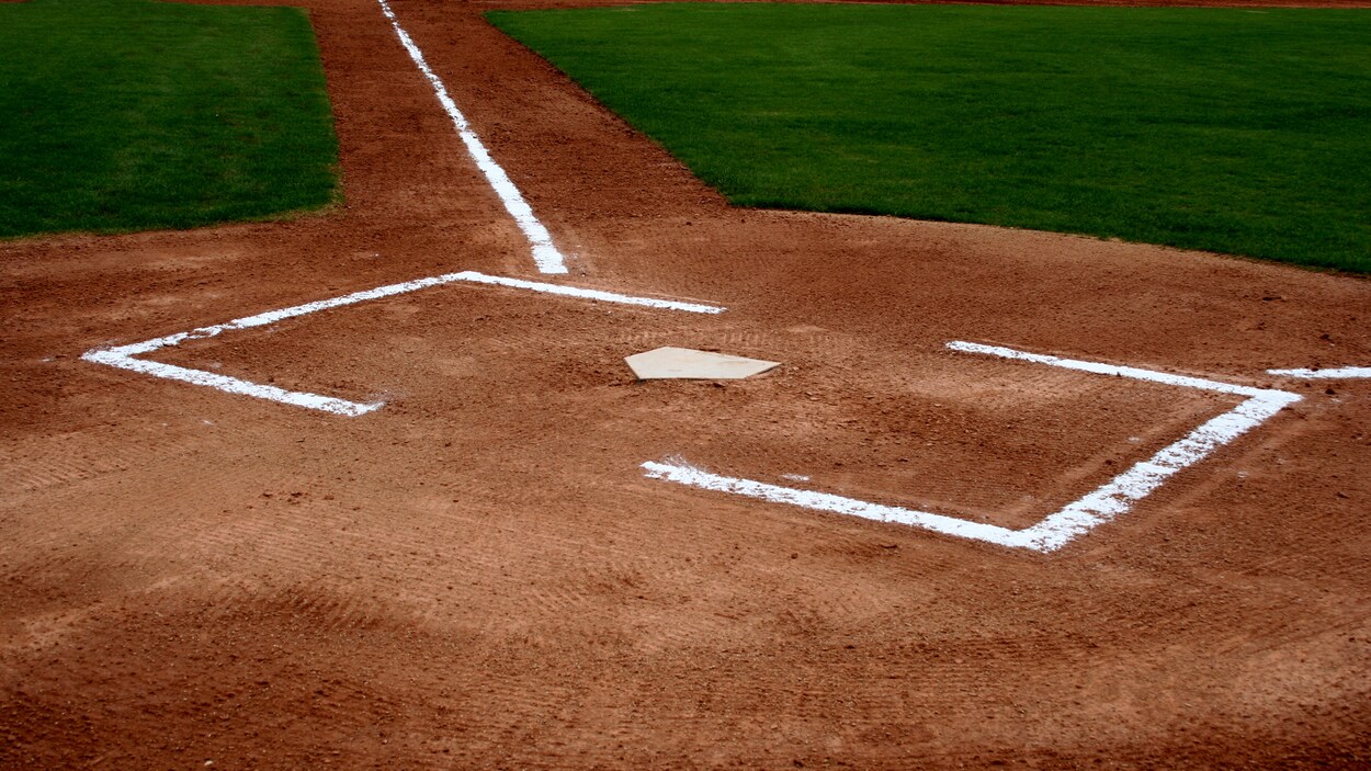 Un terrain de baseball
