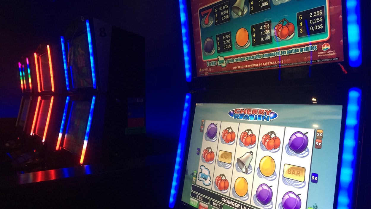 La Société des jeux du N.-B. coupable de ne pas avoir signalé des opérations douteuses