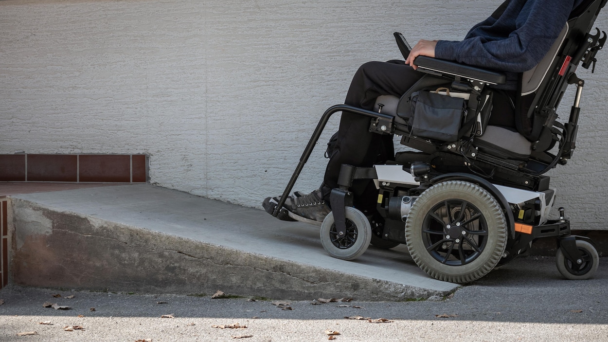 Près de 1000 signataires réclament une refonte des services aux personnes handicapées