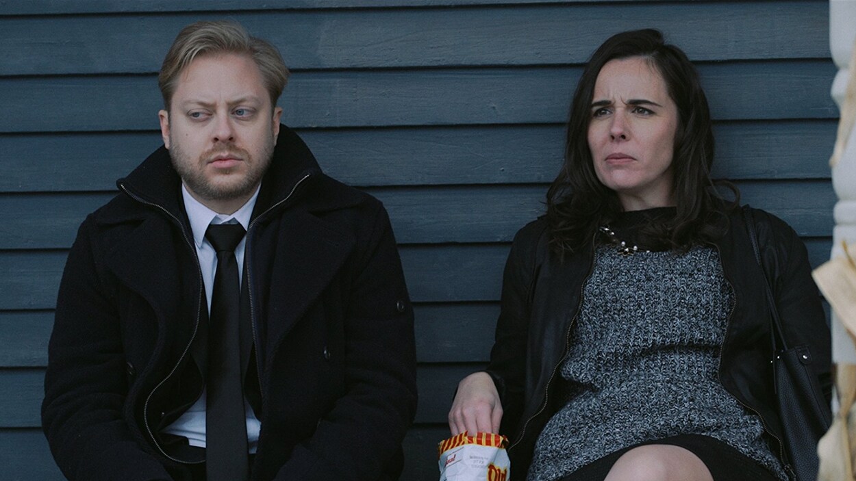 Les comédiens Guillaume Lambert et Valérie Cadieux dans <em>Les scènes fortuites</em>