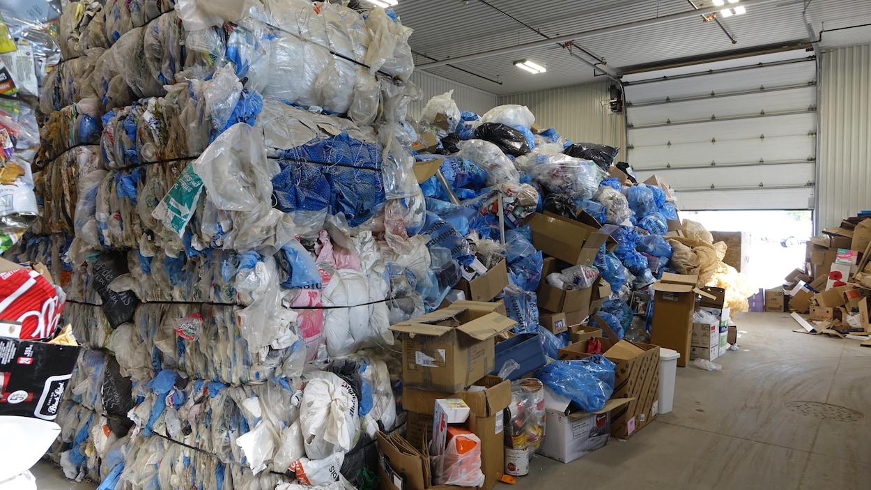 Des centres de tri ont envoyé du plastique à l’incinération plutôt qu’au recyclage