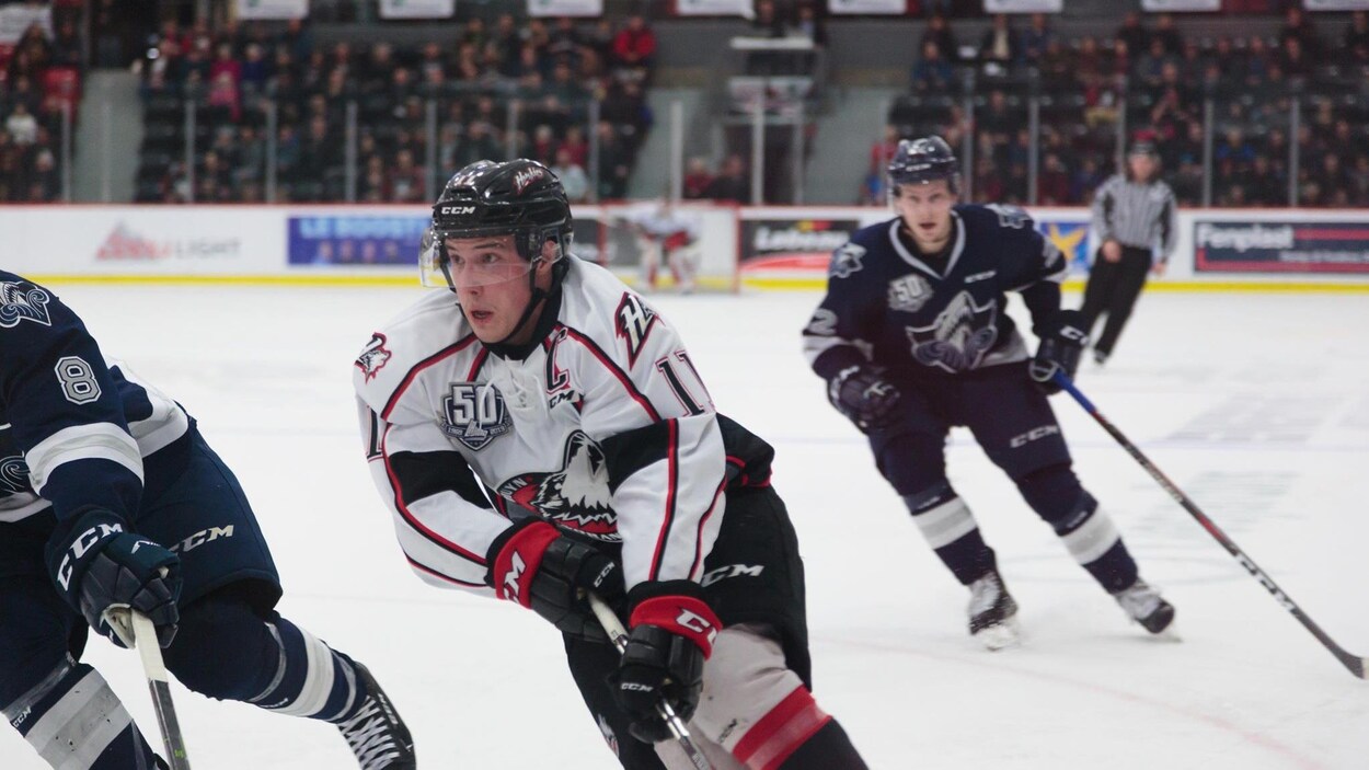 Series Lhjmq Les Huskies Passent En Grande Finale Radio Canada Ca