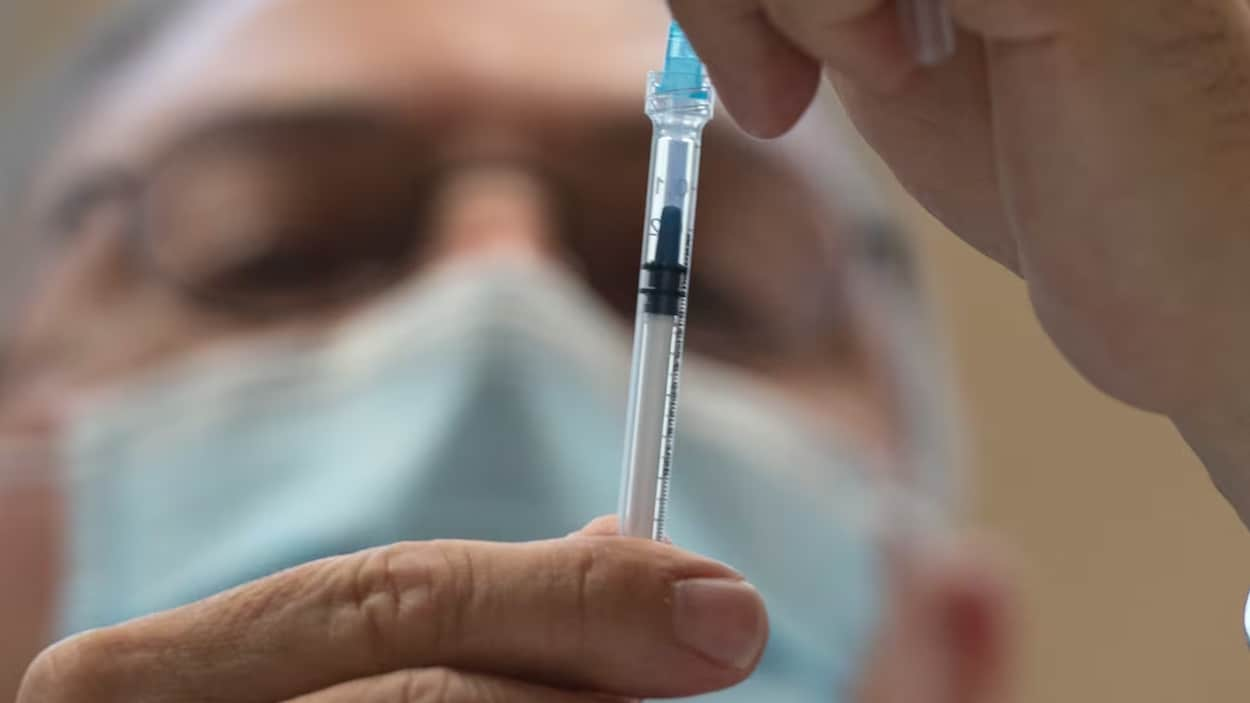 Only a few family clinics will receive vaccines