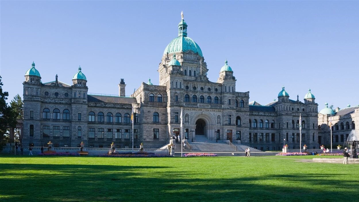 Le bâtiment du parlement de Colombie-Britannique, à Victoria. Le bâtiment du parlement de Colombie-Britannique, à Victoria.