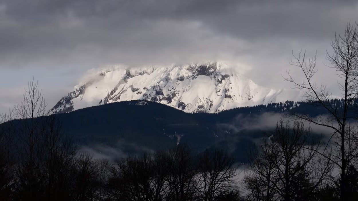 Risques d’avalanches et de glissements de terrain accrus pour la Sea-to-Sky