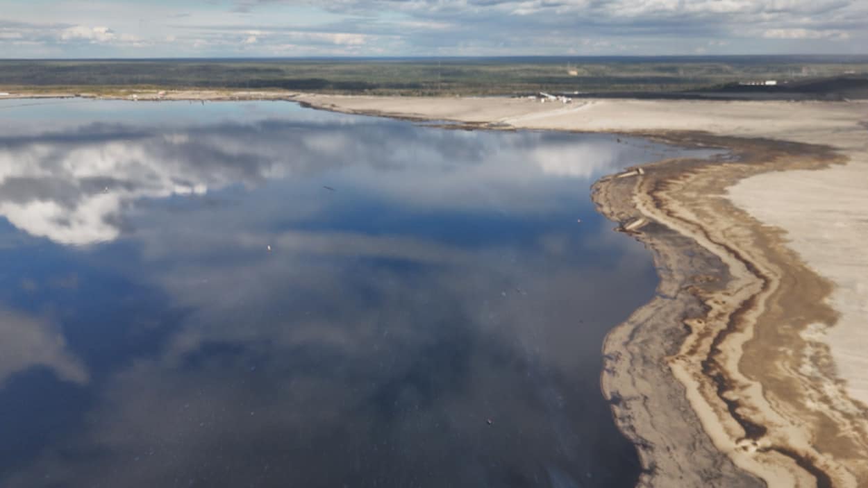 600 000 piscines d'eau toxique