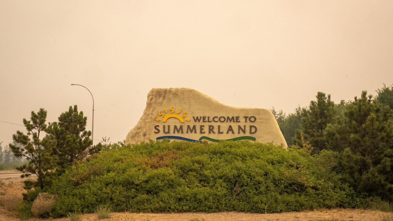 Évacués de Summerland : un retour chez soi entre gratitude et vigilance