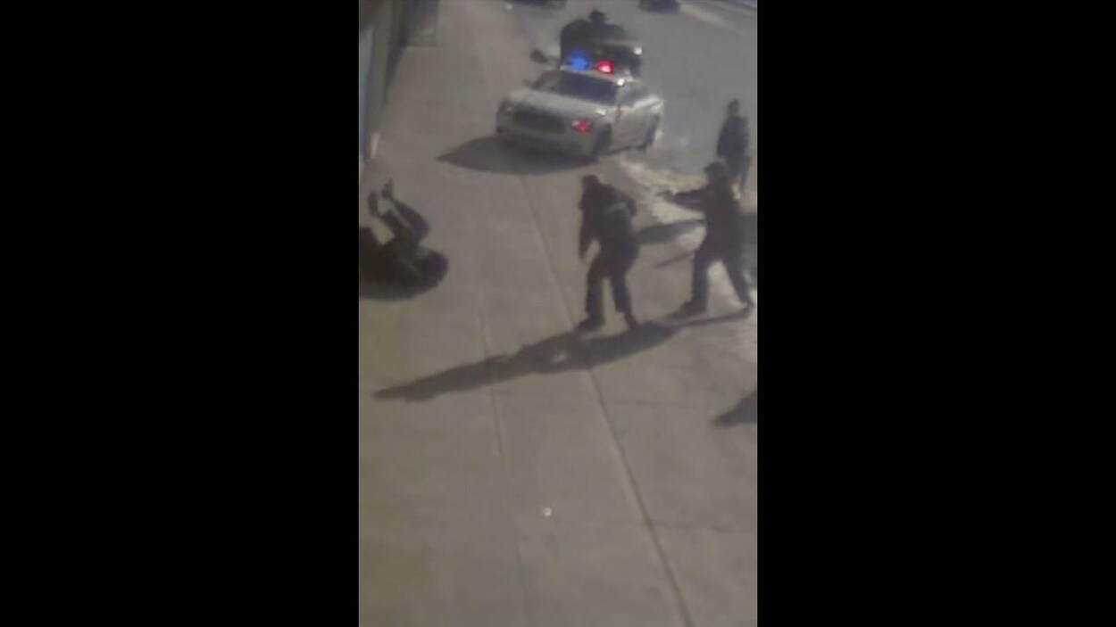 Brutalité policière, Magloire.